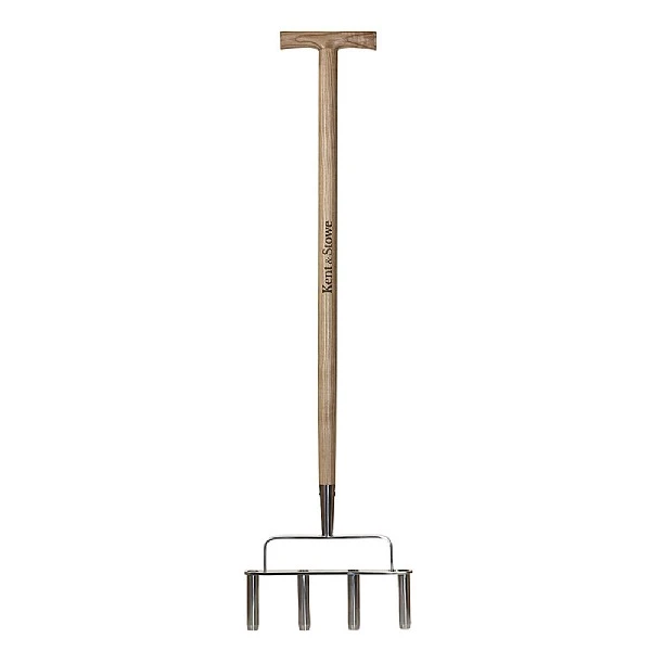 Kent & Stowe Stainless Steel 4 Prong Lawn Aerator 4 Kent & Stowe Stainless Steel 4 Prong Lawn Aerator - Image 4