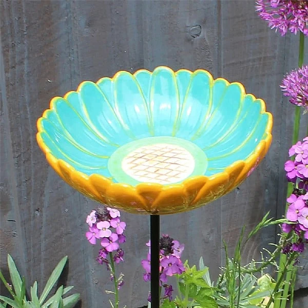 Wildlife World African Daisy Bird Drinker 2 Wildlife World African Daisy Bird Drinker - Image 2